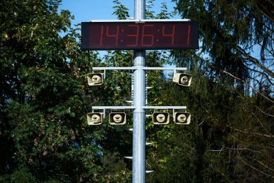 D-SAT150-4-SS-O — табло — Табло и видеоэкраны